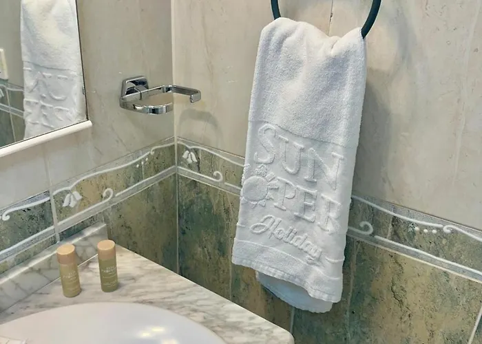 228 Chic 'san Marino' Spectacular Terrace Apartman