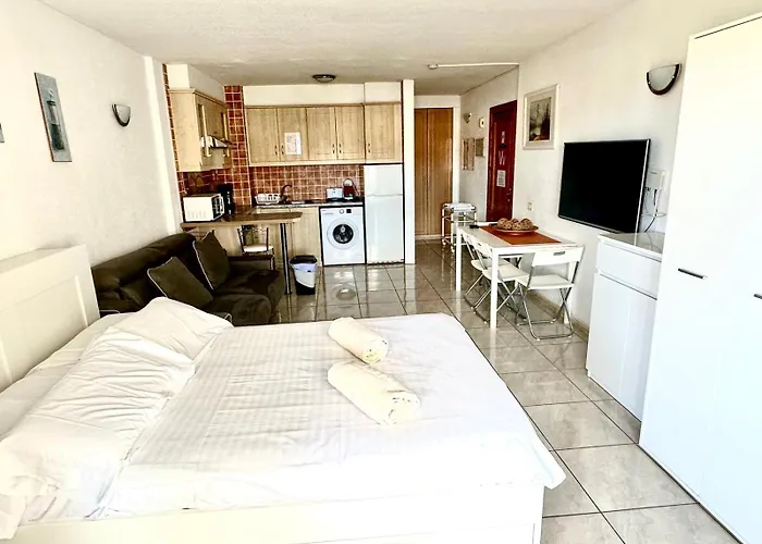 Apartman 228 Chic 'san Marino' Spectacular Terrace Los Cristianos
